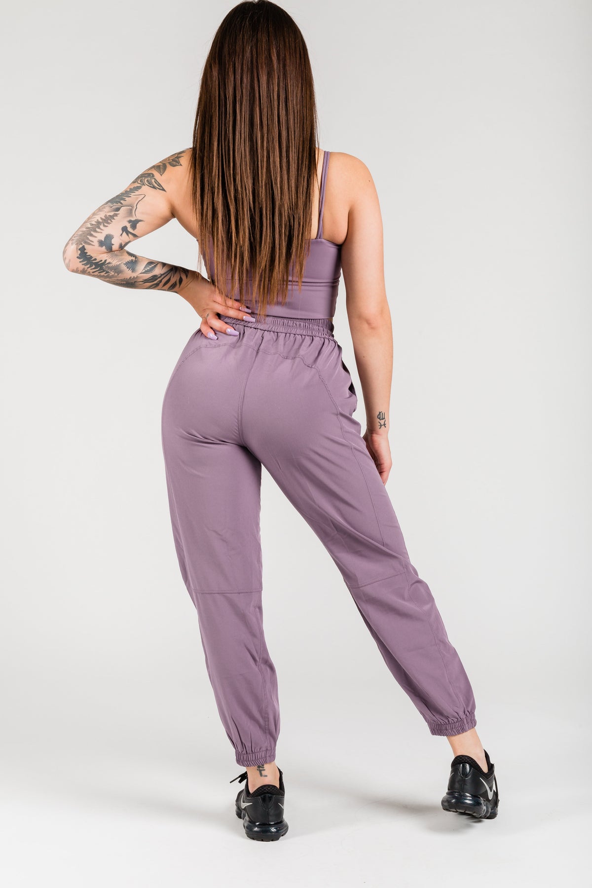 Comfortable Conquer Joggers